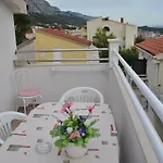 Dalmadino Πανσιόν