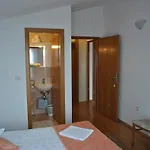 Dalmadino Πανσιόν 3*