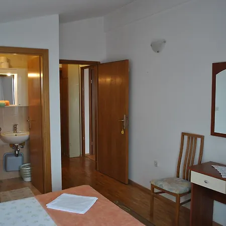 Affittacamere Dalmadino 3*