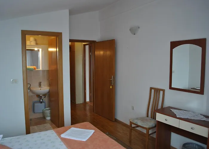 Vendégház Dalmadino 3*