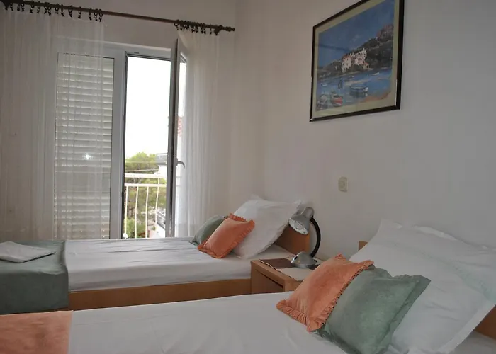 Dalmadino Vendégház