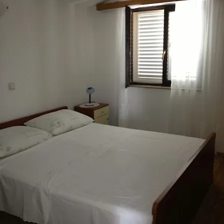 Dalmadino Pensionat Makarska