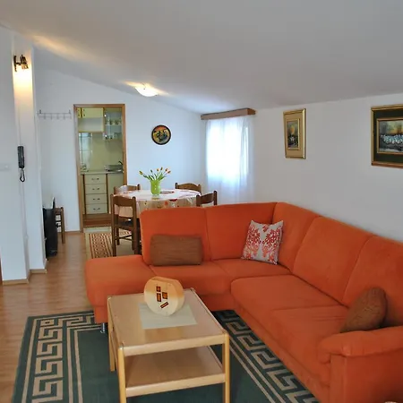 Dalmadino 3* Makarska