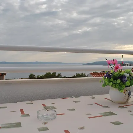 Pensionat Dalmadino Makarska